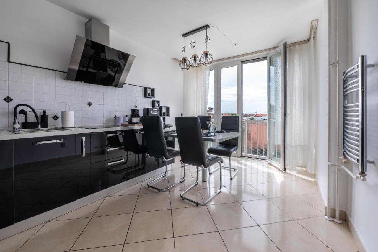 Be Happy Apartment Рийека Екстериор снимка
