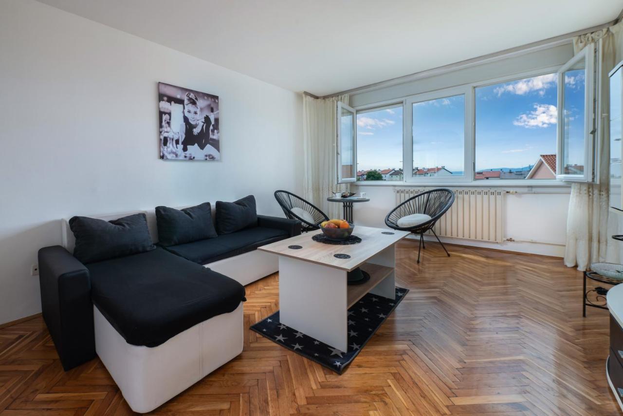 Be Happy Apartment Рийека Екстериор снимка