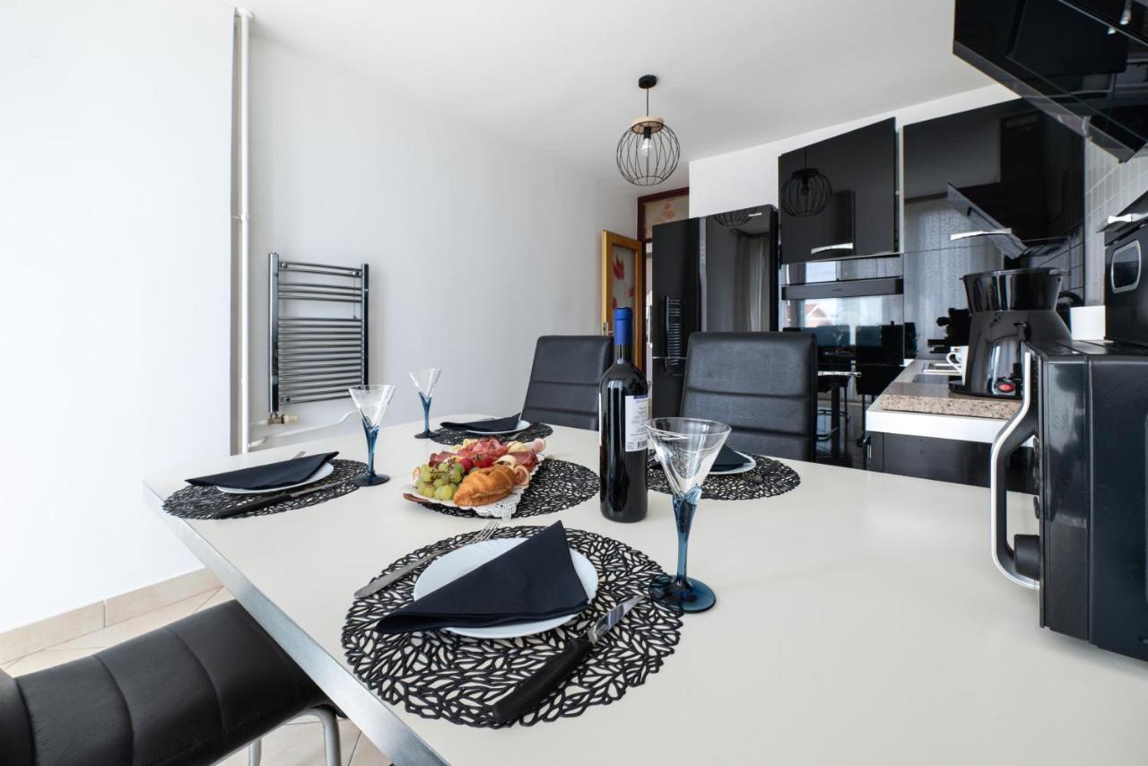 Be Happy Apartment Рийека Екстериор снимка
