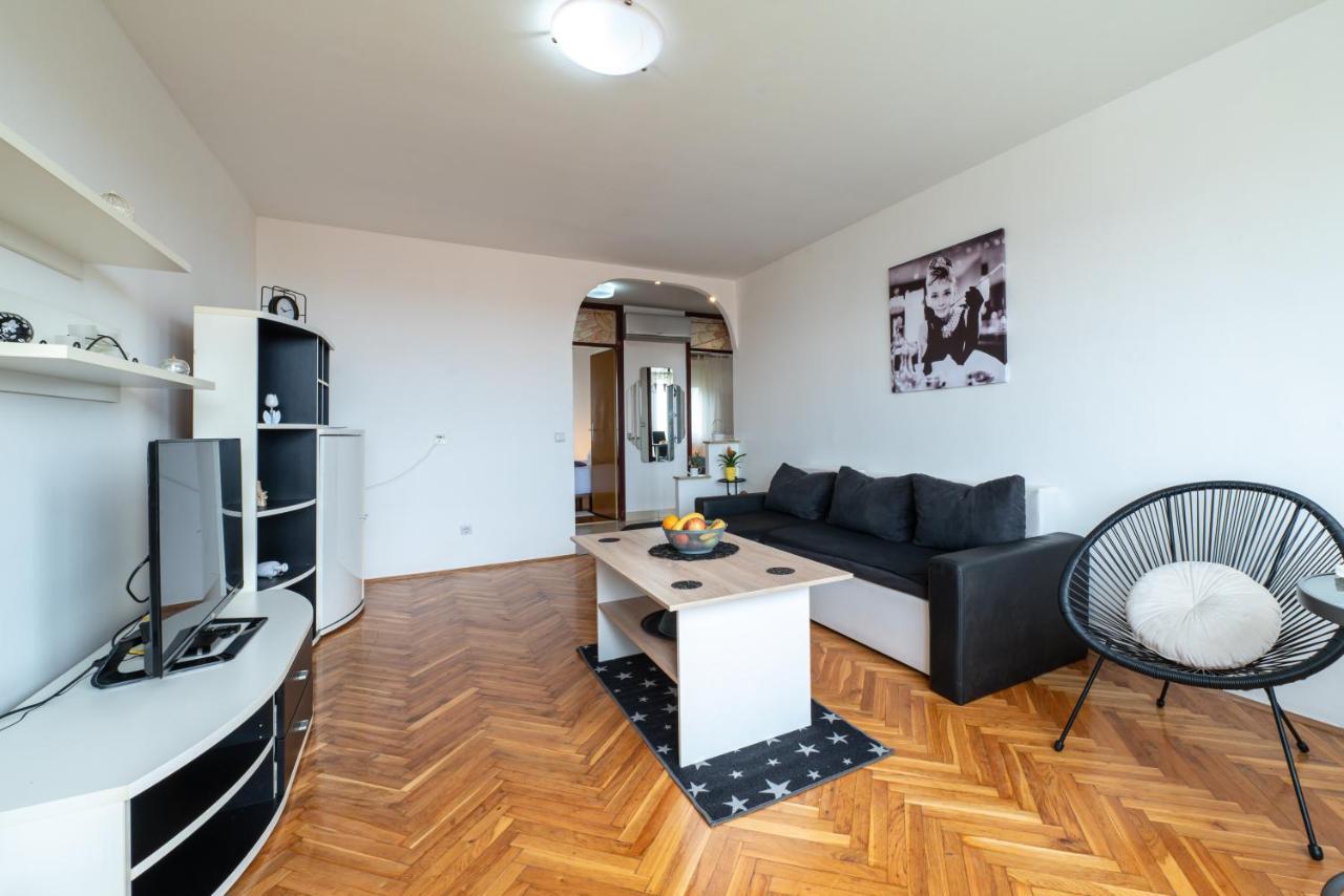 Be Happy Apartment Рийека Екстериор снимка